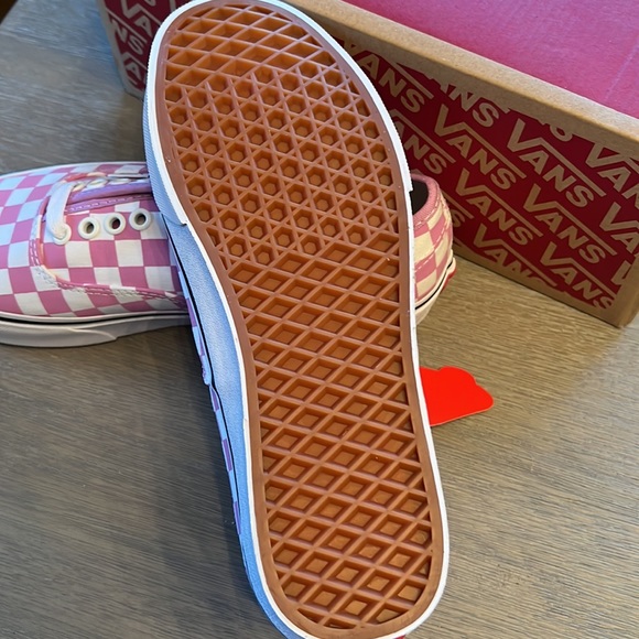 Vans size 9 - Picture 2 of 4